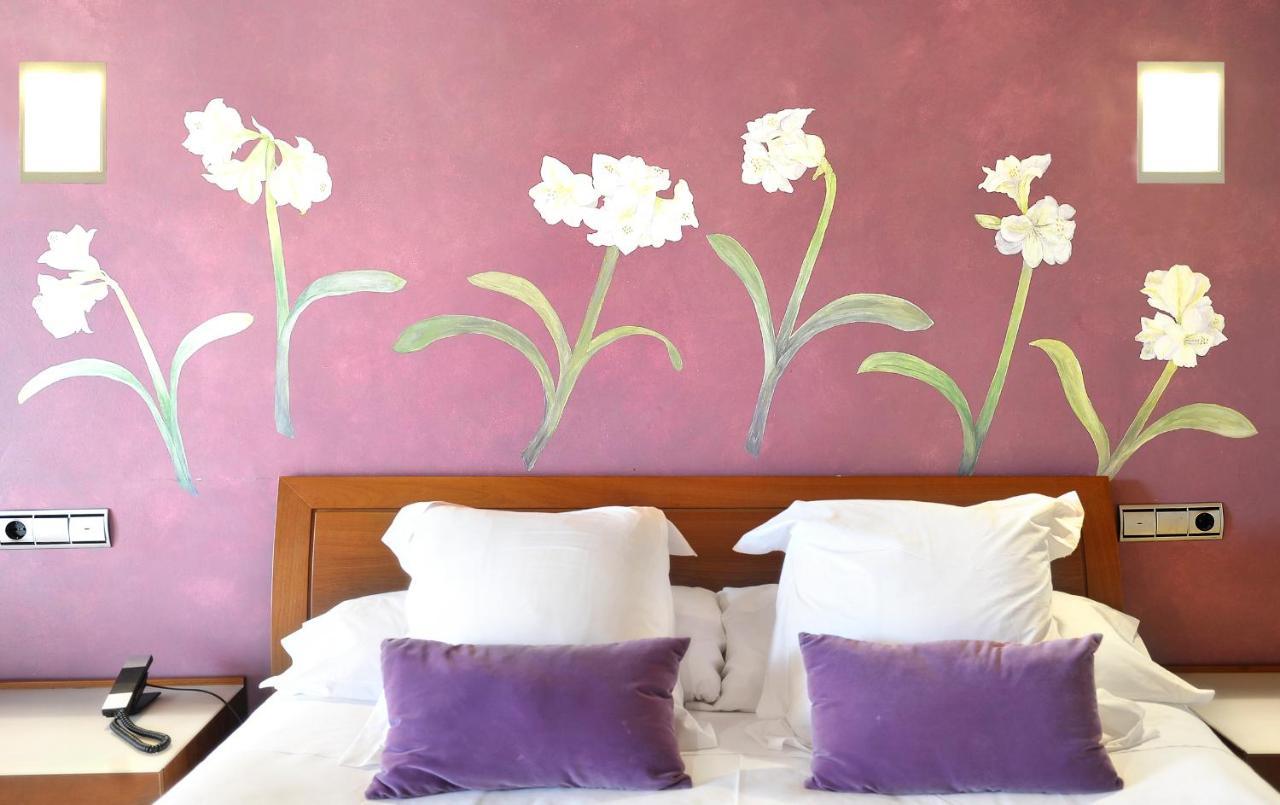 Boutique Hotel Urbisol Calders Экстерьер фото
